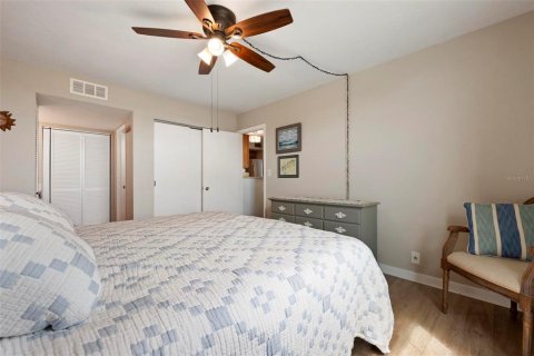 Copropriété à vendre à Bradenton, Floride: 2 chambres, 87.33 m2 № 2097638 - photo 3