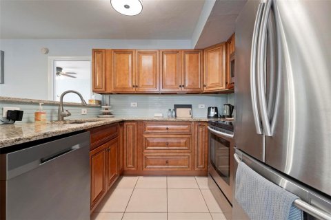 Copropriété à vendre à Bradenton, Floride: 2 chambres, 87.33 m2 № 2097638 - photo 27