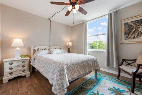 Copropriété à vendre à Bradenton, Floride: 2 chambres, 87.33 m2 № 2097638 - photo 7