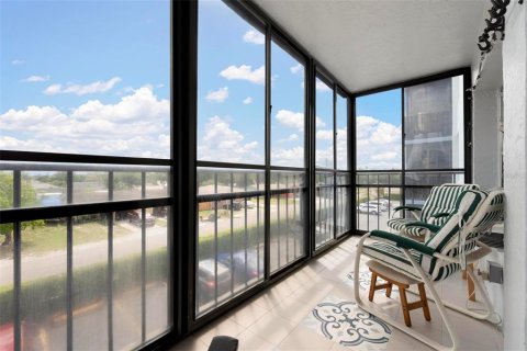 Copropriété à vendre à Bradenton, Floride: 2 chambres, 87.33 m2 № 2097638 - photo 11