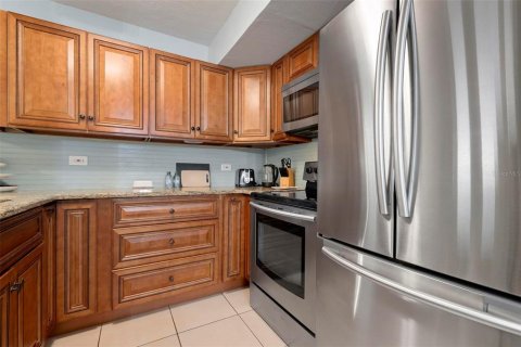 Copropriété à vendre à Bradenton, Floride: 2 chambres, 87.33 m2 № 2097638 - photo 29