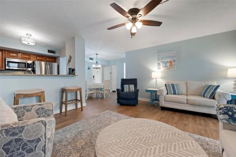 Copropriété à vendre à Bradenton, Floride: 2 chambres, 87.33 m2 № 2097638 - photo 25