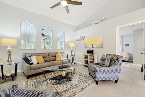 Villa ou maison à vendre à Ocala, Floride: 4 chambres, 247.12 m2 № 2408901 - photo 9