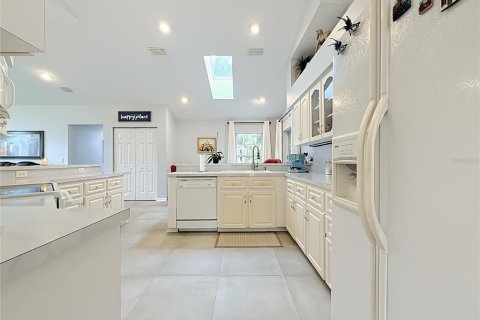 Villa ou maison à vendre à Ocala, Floride: 4 chambres, 247.12 m2 № 2408901 - photo 14