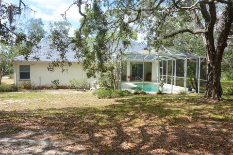 House in Weeki Wachee, Florida 4 bedrooms, 231.79 sq.m. № 1746343 - photo 21