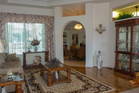 House in Weeki Wachee, Florida 4 bedrooms, 231.79 sq.m. № 1746343 - photo 2
