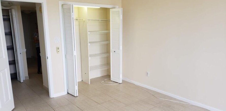 Condominio en Boca Raton, Florida, 2 dormitorios  № 1209233