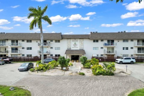 Купить кондоминиум в Майами, Флорида 3 спальни, 97.92м2, № 2025063 - фото 27