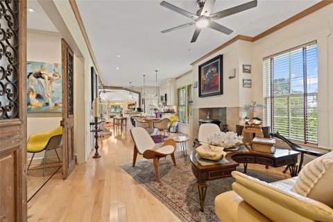 Villa ou maison à vendre à Welaka, Floride: 2 chambres, 167.22 m2 № 1789509 - photo 12