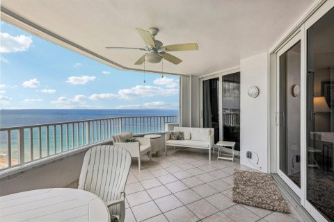 Condominio en venta en Pompano Beach, Florida, 2 dormitorios, 152.73 m2 № 2262187 - foto 5