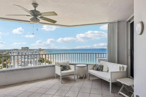 Condominio en venta en Pompano Beach, Florida, 2 dormitorios, 152.73 m2 № 2262187 - foto 17