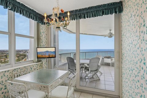 Condominio en venta en Pompano Beach, Florida, 2 dormitorios, 152.73 m2 № 2262187 - foto 6