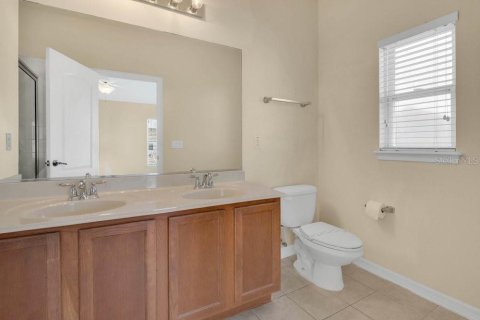 Townhouse in Windermere, Florida 3 bedrooms, 152.82 sq.m. № 1805506 - photo 11