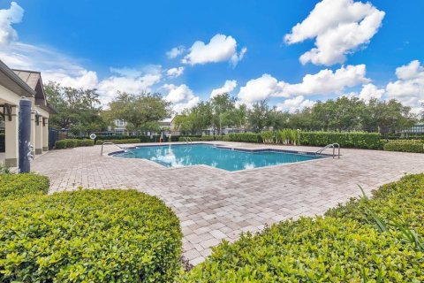 Townhouse in Windermere, Florida 3 bedrooms, 152.82 sq.m. № 1805506 - photo 25