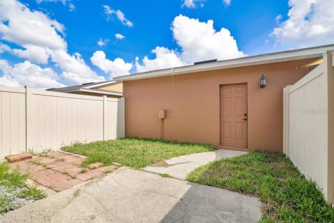 Townhouse in Windermere, Florida 3 bedrooms, 152.82 sq.m. № 1805506 - photo 21