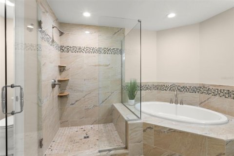 Townhouse in Saint Pete Beach, Florida 3 bedrooms, 219.81 sq.m. № 1757620 - photo 8
