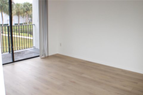 Снять в аренду кондоминиум в Корал-Спрингс, Флорида 3 спальни, 118.26м2, № 2005804 - фото 12