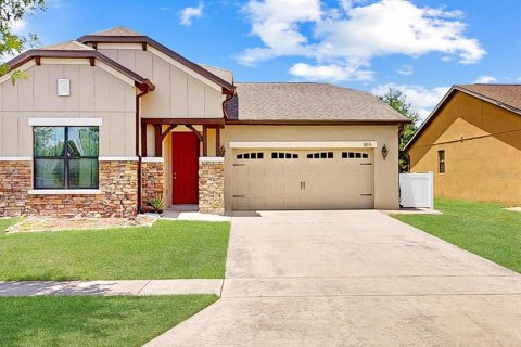 Casa en Kissimmee, Florida 4 dormitorios, 157.19 m2 № 2234198