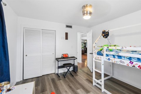 Купить кондоминиум в Нью-Порт-Ричи, Флорида 5 комнат, 82.5м2, № 2239290 - фото 18