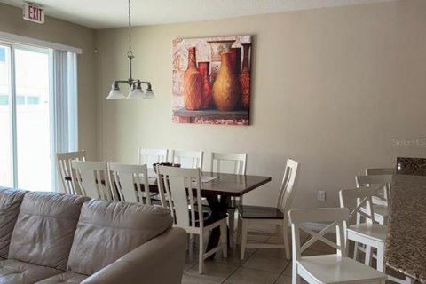 Adosado en alquiler en Kissimmee, Florida, 4 dormitorios, 153.2 m2 № 1775502 - foto 8