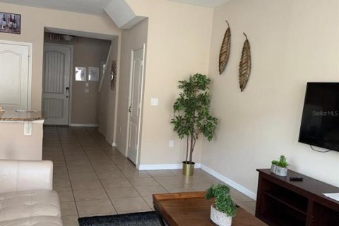 Adosado en alquiler en Kissimmee, Florida, 4 dormitorios, 153.2 m2 № 1775502 - foto 12