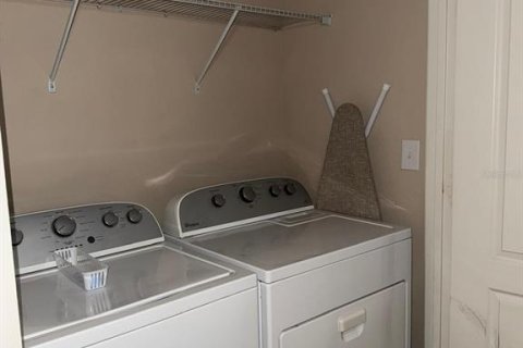 Adosado en alquiler en Kissimmee, Florida, 4 dormitorios, 153.2 m2 № 1775502 - foto 23