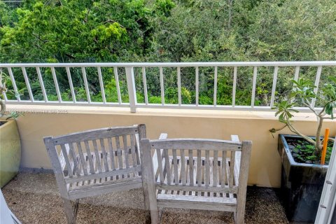 Condominio en venta en Miami, Florida, 1 dormitorio, 57.23 m2 № 1977512 - foto 16
