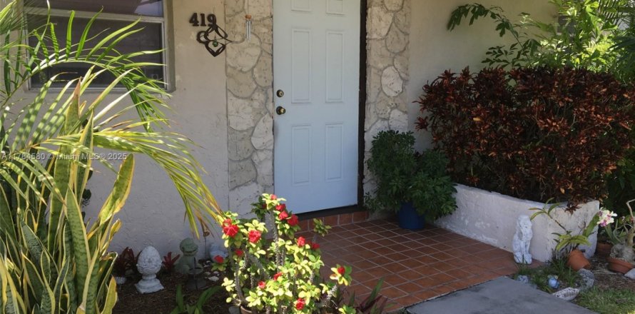 Кондоминиум с 1 спальней в Дирфилд-Бич, Флорида № 1956736