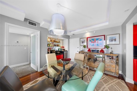 Copropriété à vendre à Miami Beach, Floride: 2 chambres, 110.55 m2 № 1959043 - photo 16