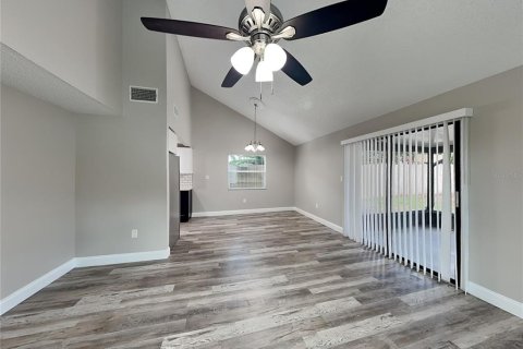 House in Sarasota, Florida 3 bedrooms, 131.55 sq.m. № 1885772 - photo 3
