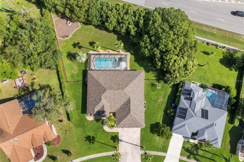 Casa en venta en Spring Hill, Florida, 4 dormitorios, 245.73 m2 № 1876543 - foto 3