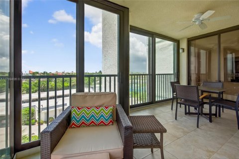 Condo in Tequesta, Florida, 3 bedrooms  № 1936535 - photo 14