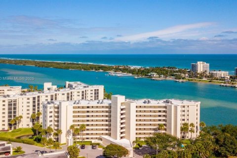 Condo in Tequesta, Florida, 3 bedrooms  № 1936535 - photo 6