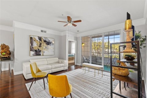 Condominio en venta en Orlando, Florida, 3 dormitorios, 117.06 m2 № 2196415 - foto 2