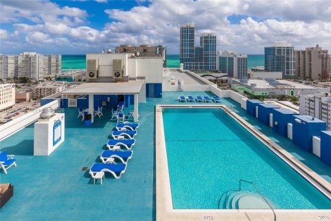 Condo à Miami Beach, Floride, 1 chambre  № 2153727