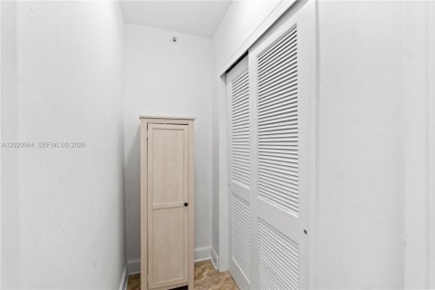 Copropriété à louer à Miami Beach, Floride: 1 chambre, 85.66 m2 № 2153727 - photo 27