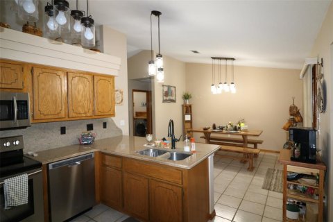 Villa ou maison à vendre à Silver Springs Shores, Floride: 3 chambres, 181.62 m2 № 1436137 - photo 7