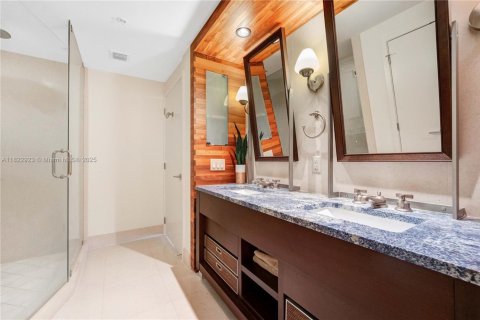 Condominio en venta en Miami Beach, Florida, 1 dormitorio, 76.18 m2 № 1787174 - foto 28