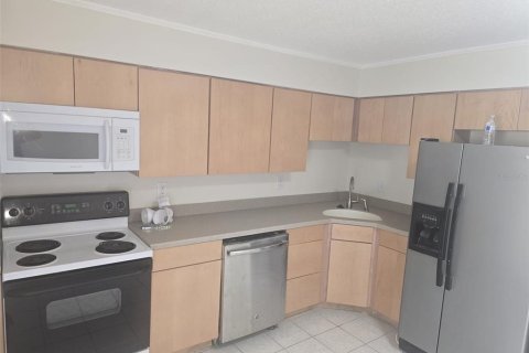 Condominio en alquiler en Winter Haven, Florida, 2 dormitorios, 117.06 m2 № 2093604 - foto 4