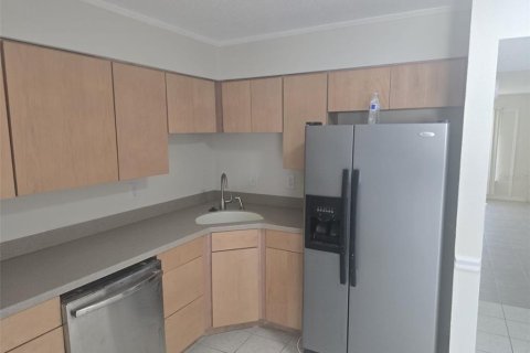Condominio en alquiler en Winter Haven, Florida, 2 dormitorios, 117.06 m2 № 2093604 - foto 12