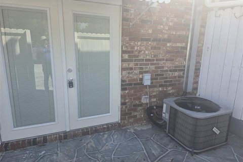Condominio en alquiler en Winter Haven, Florida, 2 dormitorios, 117.06 m2 № 2093604 - foto 2