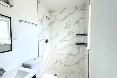 Apartamento en alquiler en Miami Beach, Florida, 2 dormitorios, 111.48 m2 № 1941719 - foto 7