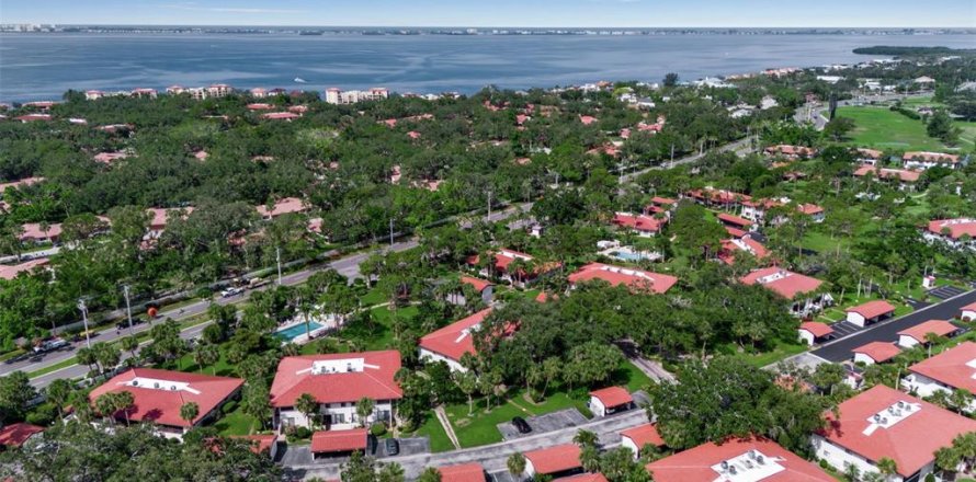 Condominio en Bradenton, Florida, 2 dormitorios  № 1810344