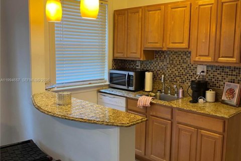 Apartment in Delray Beach, Florida 1 bedroom, 72.46 sq.m. № 2056351 - photo 4