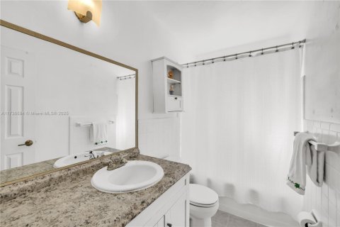 Villa ou maison à vendre à North Miami, Floride: 3 chambres, 168.06 m2 № 1763934 - photo 18