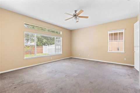 Villa ou maison à vendre à Orlando, Floride: 4 chambres, 306.39 m2 № 2121399 - photo 15