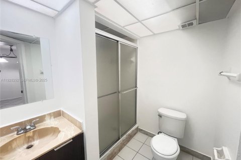 Copropriété à louer à Tamarac, Floride: 2 chambres, 88.16 m2 № 1988331 - photo 9