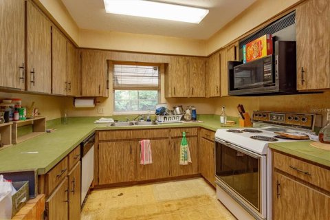 Villa ou maison à vendre à Altamonte Springs, Floride: 4 chambres, 159.79 m2 № 2259210 - photo 6