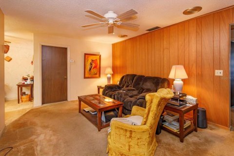 Villa ou maison à vendre à Altamonte Springs, Floride: 4 chambres, 159.79 m2 № 2259210 - photo 9