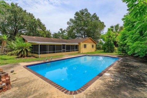 Villa ou maison à vendre à Altamonte Springs, Floride: 4 chambres, 159.79 m2 № 2259210 - photo 21